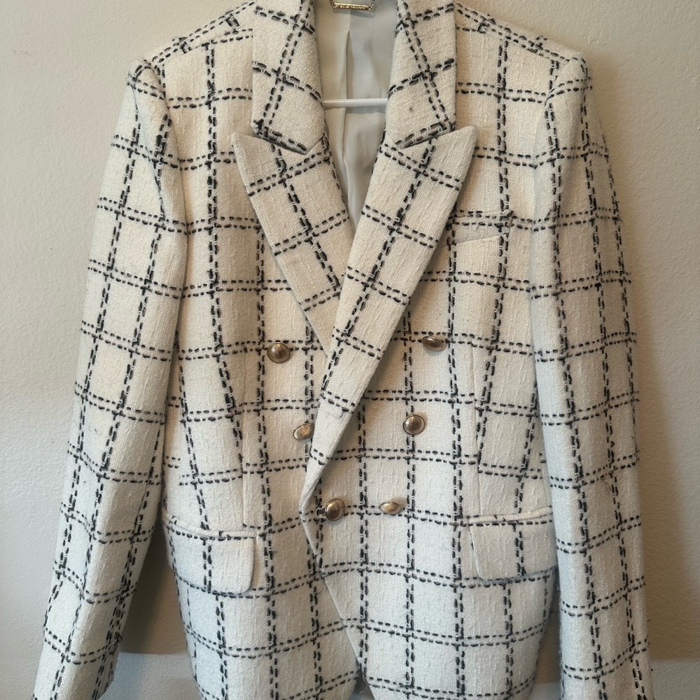Elie Tahari Cream and Black Plaid Blazer